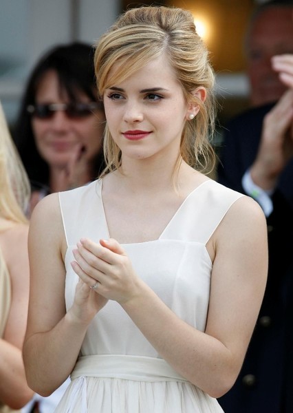 Emma Watson photo