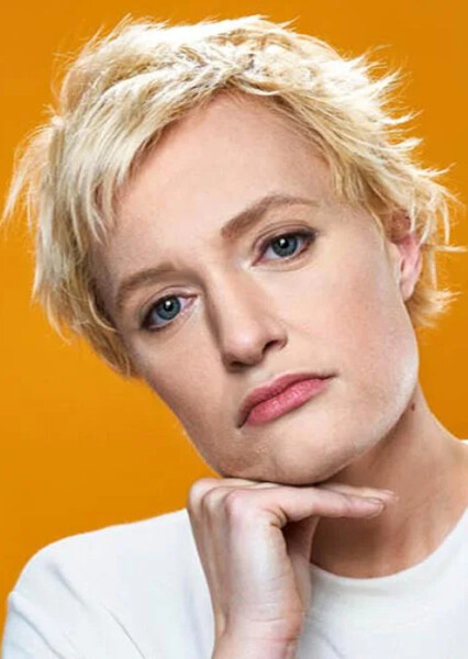 Emma Willmann photo