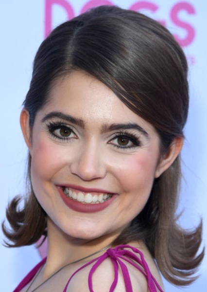 Emmy Perry photo
