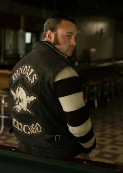 Emory Cohen photo
