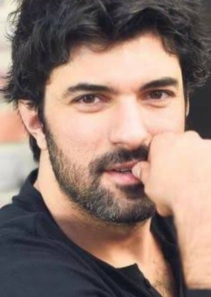 Engin Akyürek photo