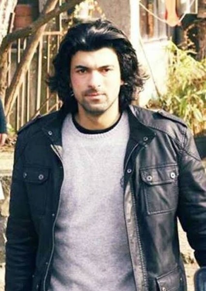 Engin Akyürek photo