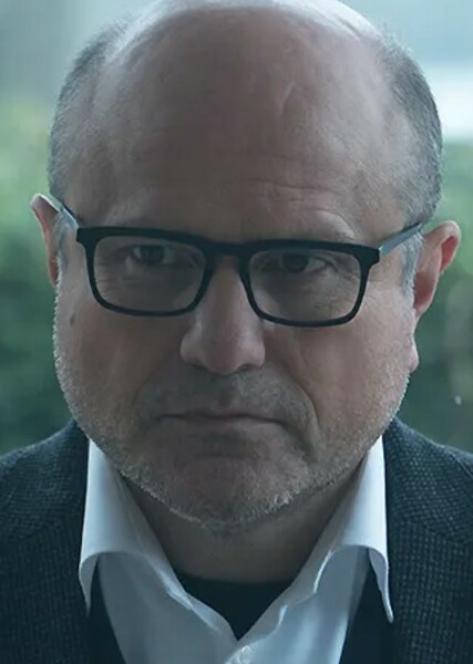 Enrico Colantoni photo