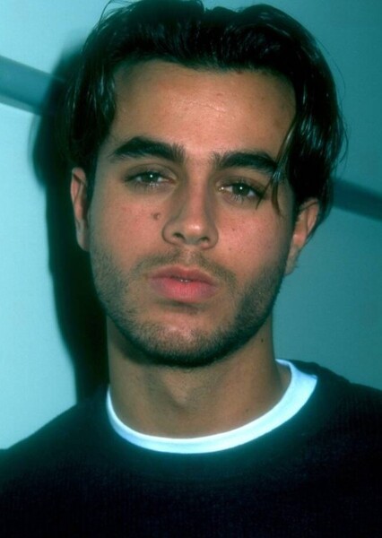 Enrique Iglesias photo