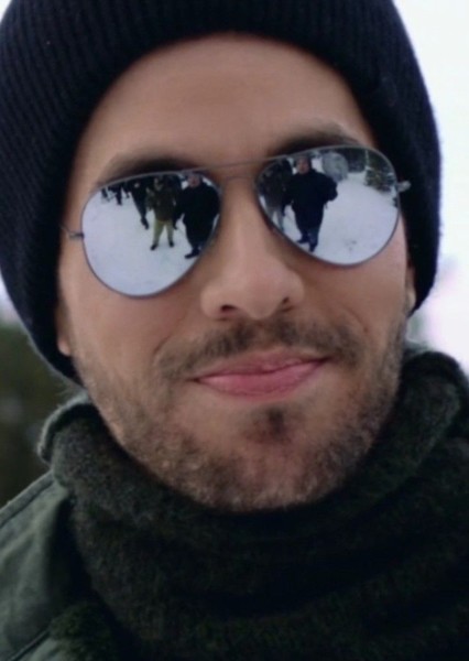 Enrique Iglesias photo