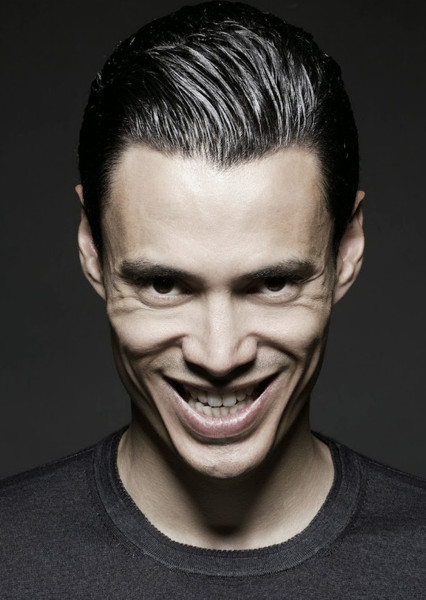 Enzo Zelocchi photo