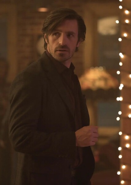 Eoin Macken photo