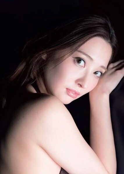 Eri Oishi photo