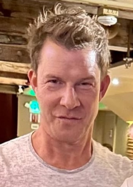 Eric Mabius