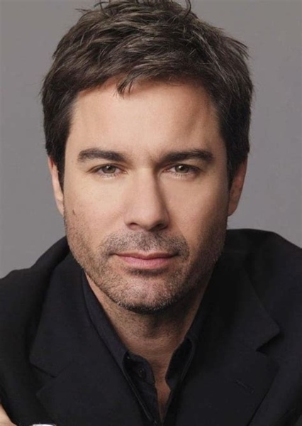 Eric McCormack photo