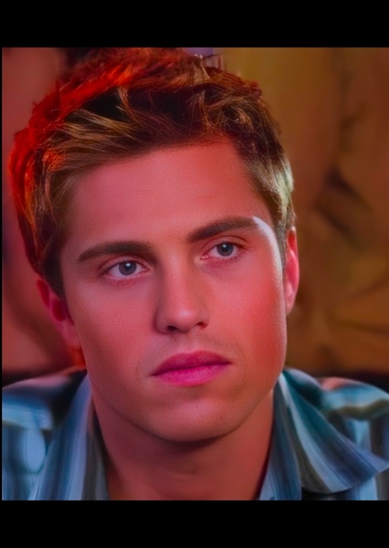 Eric Winter photo