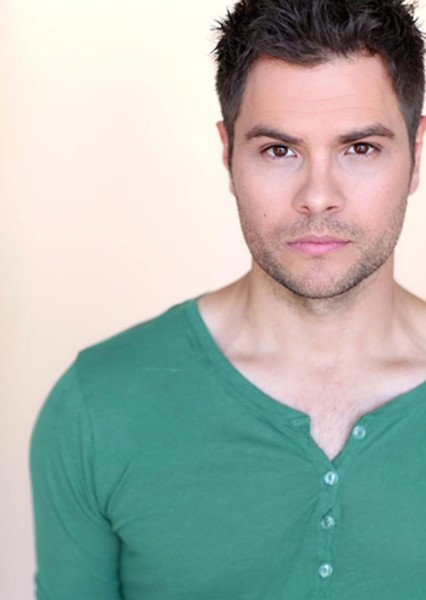 Erik Valdez photo