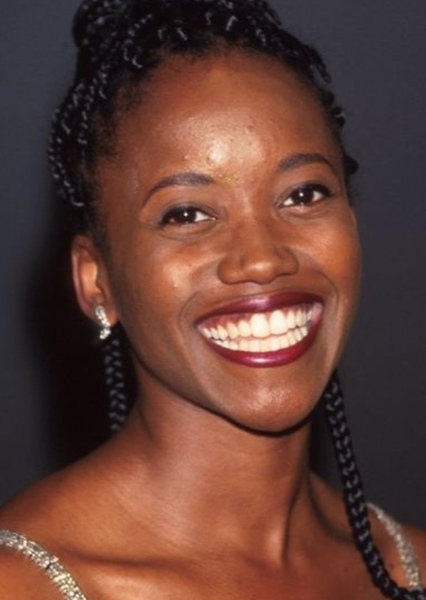 Erika Alexander photo