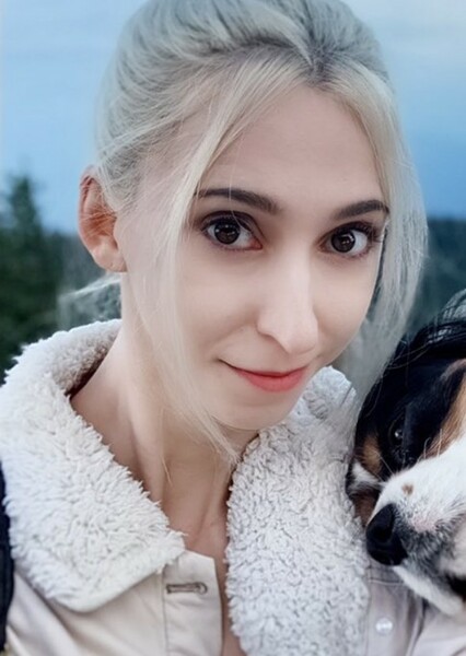 Erika Harlacher photo