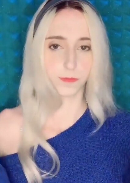 Erika Harlacher photo