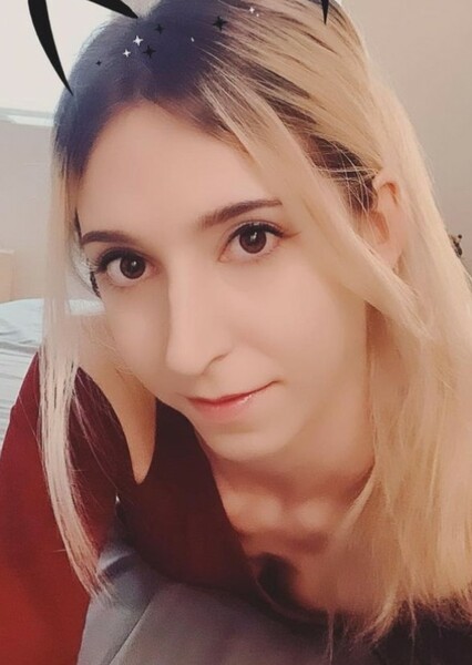 Erika Harlacher photo