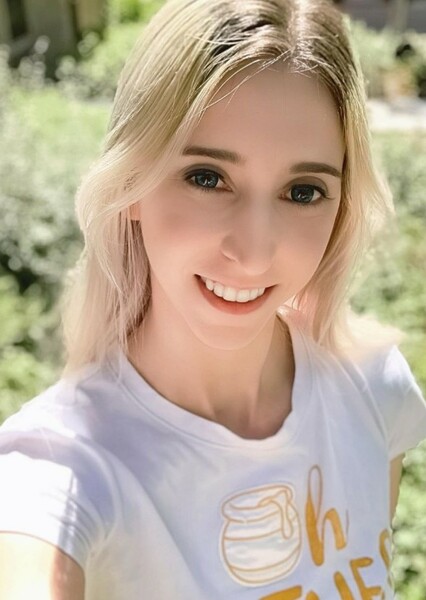 Erika Harlacher photo