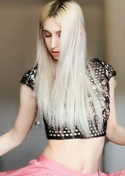 Erika Harlacher photo