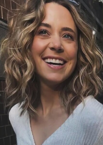 Erika Henningsen photo
