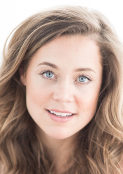Erika Henningsen photo
