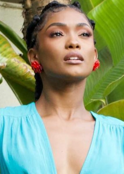 Erika Januza photo