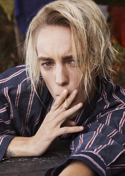 Erika Linder photo