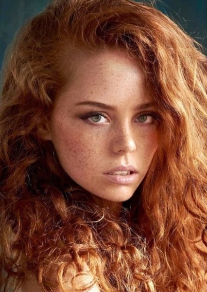 Erika Postnikova photo