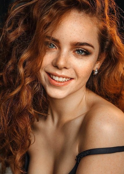 Erika Postnikova photo