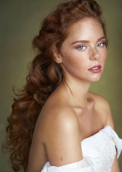 Erika Postnikova photo