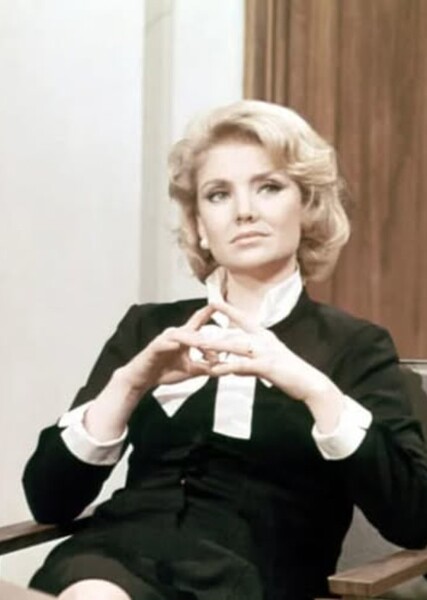 Erika Slezak