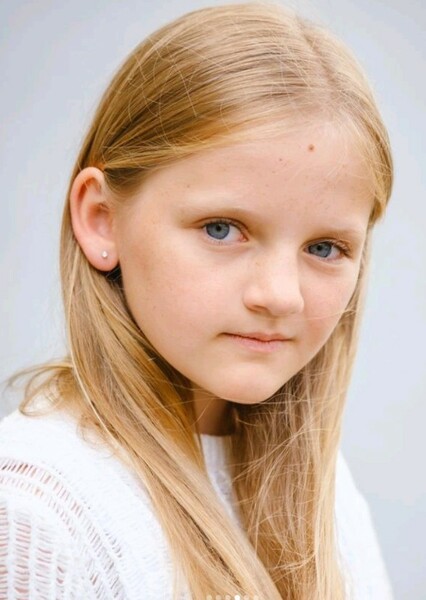 Erin Ainsworth photo