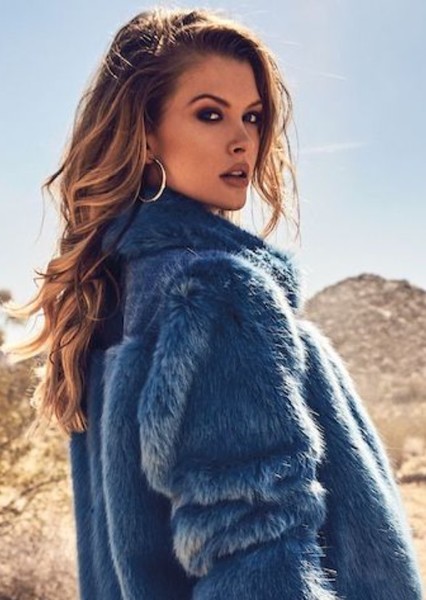 Erin Cummings photo