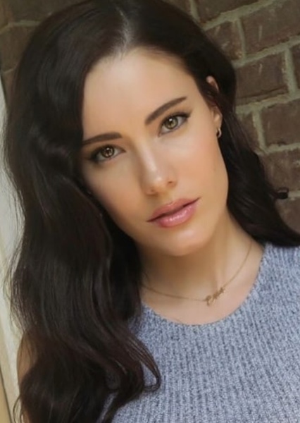 Erin Olash photo