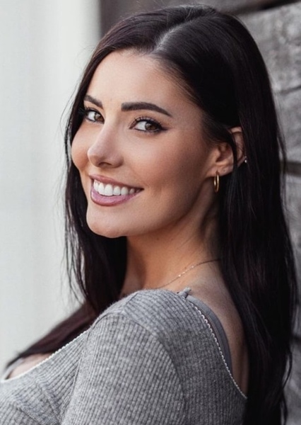 Erin Olash photo