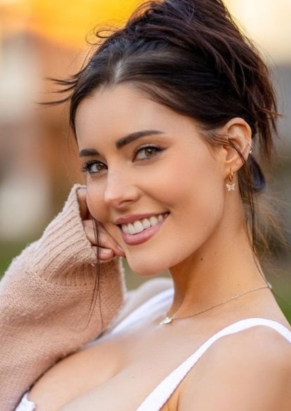 Erin Olash photo