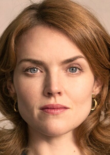 Erin Richards photo