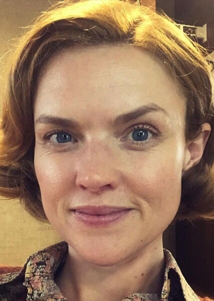 Erin Richards photo