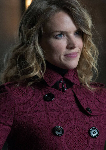 Erin Richards photo