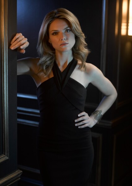 Erin Richards photo