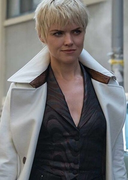 Erin Richards photo