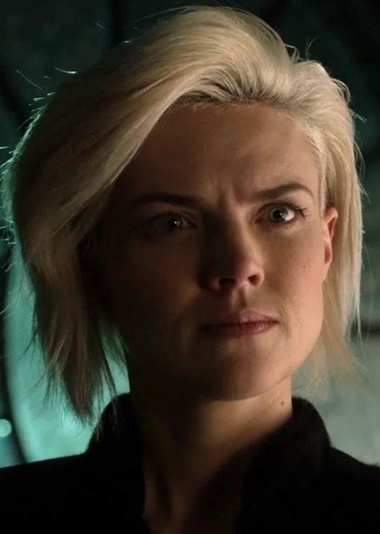 Erin Richards photo