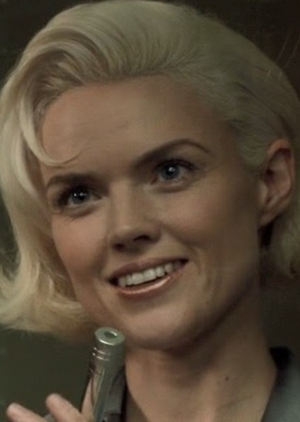 Erin Richards photo