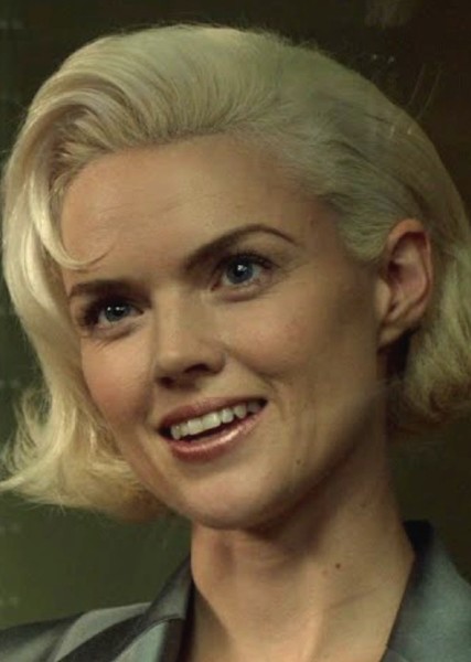 Erin Richards photo