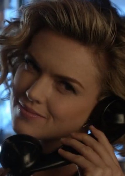 Erin Richards photo