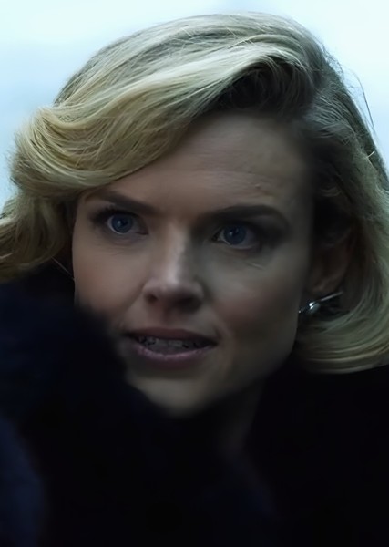 Erin Richards photo