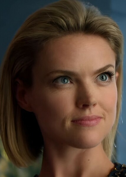 Erin Richards photo