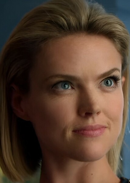 Erin Richards photo
