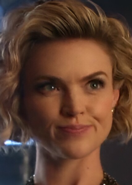 Erin Richards photo