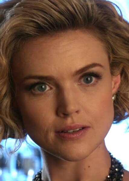 Erin Richards photo