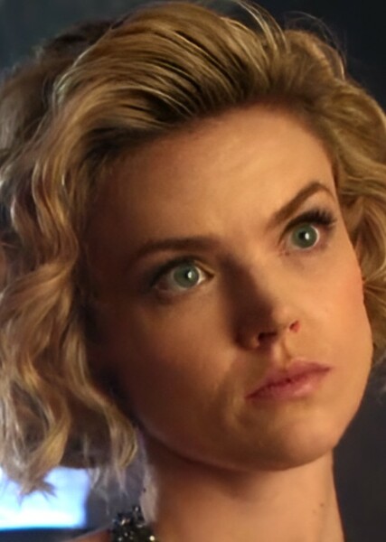 Erin Richards photo
